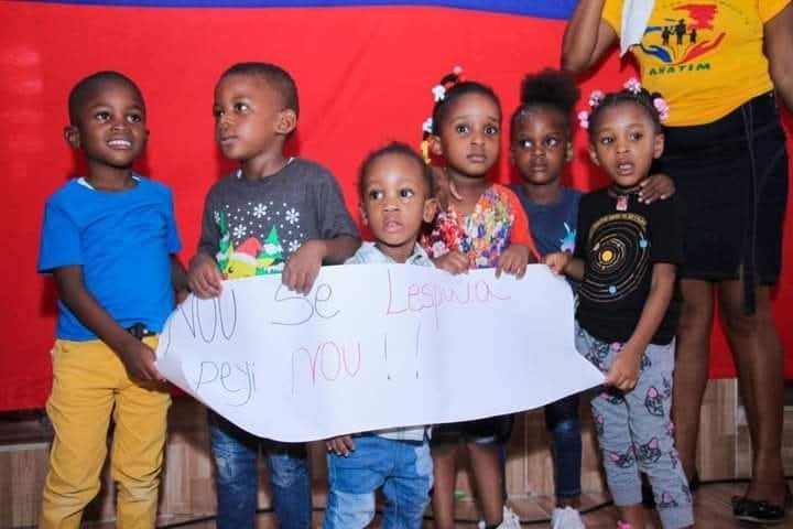 Les 10 Droits fondamentaux de l’Enfant