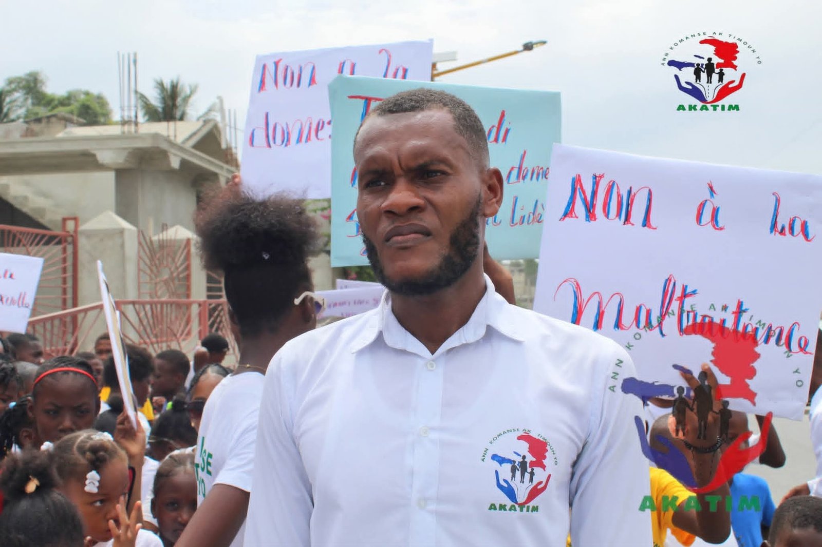 Marche à l'occasion de la journée mondiale contre le travail des enfants juin 2025